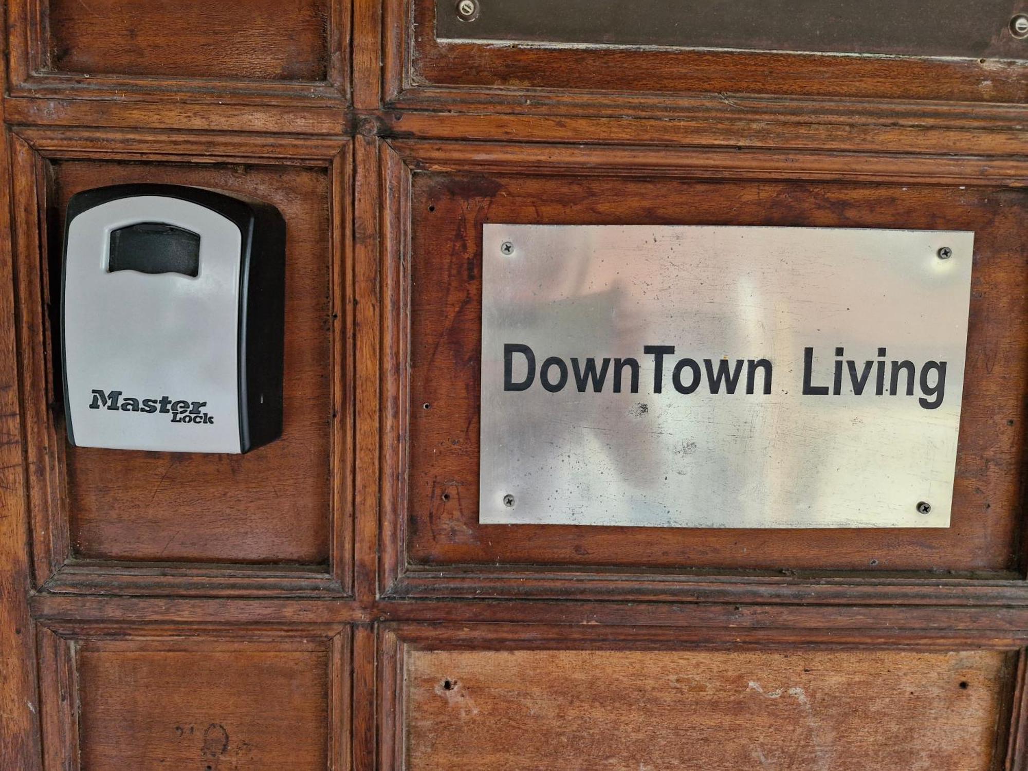 Downtown Living By 'Flats Nicosia' Nicósia Exterior foto